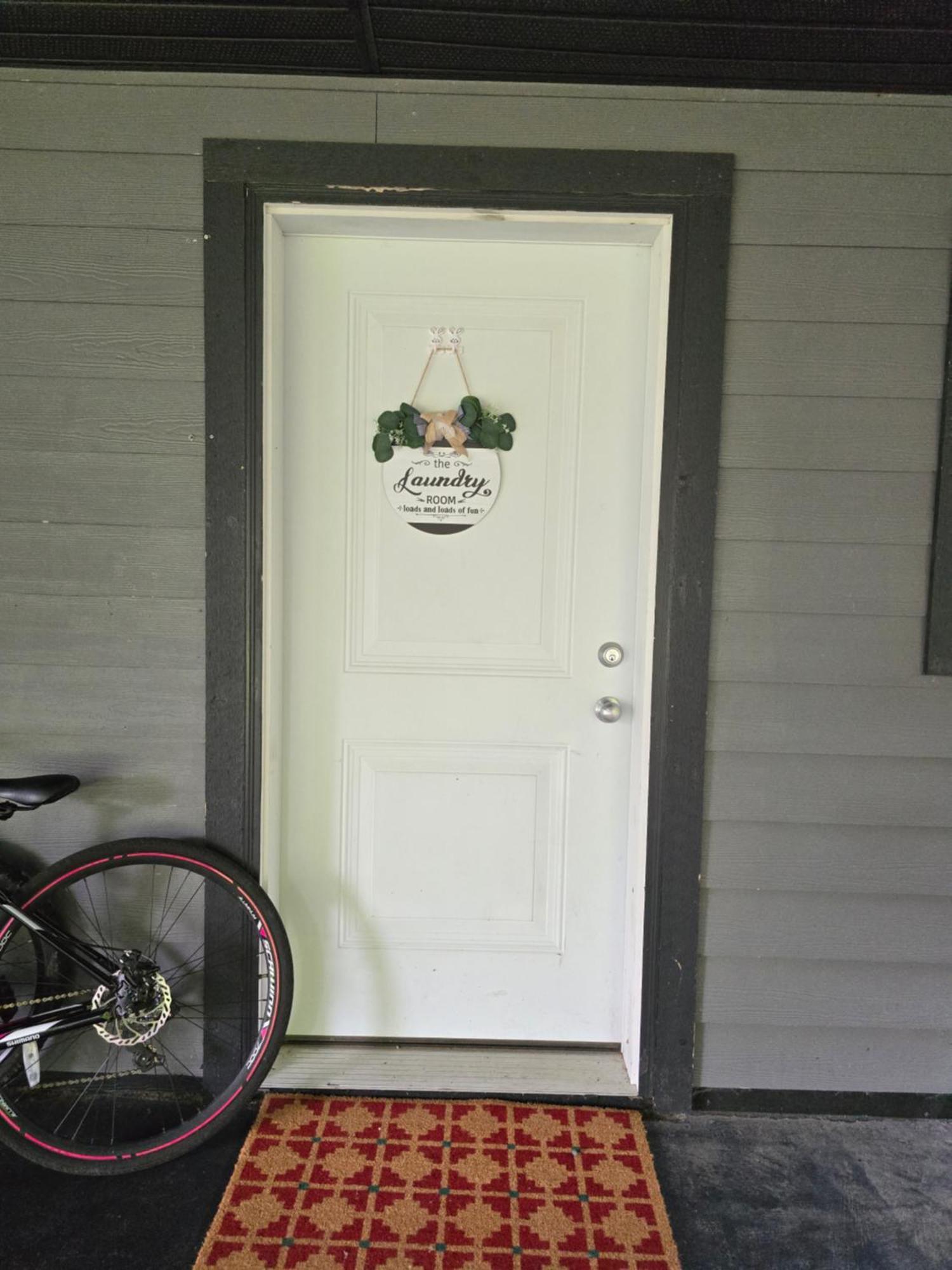 Private 1 Bedroom In Brookswood Langley Esterno foto